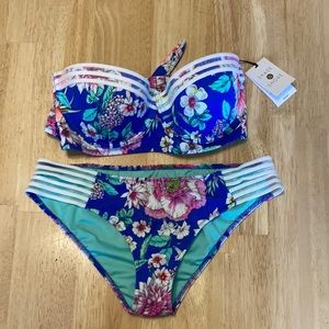NWT Shade & Shore floral bikini